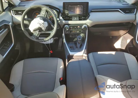 2020 Toyota Rav4 Xle Premium z USA, uszkodzony, nr VIN 2T3C1RFV6LC084568